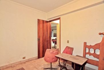 Sobrado à venda no Bairro do Parque São Domingos na Rua Dona Herminda Borba Attuy