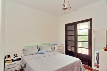 Sobrado à venda no Bairro do Parque São Domingos na Rua Dona Herminda Borba Attuy