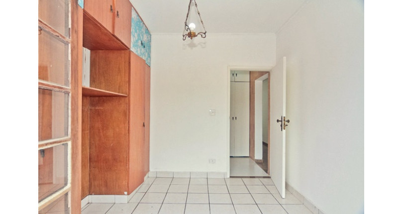 Sobrado à venda no Bairro do Parque São Domingos na Rua Dona Herminda Borba Attuy