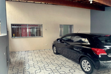 Casa à venda no Bairro do Jardim Mutinga na Rua Gustavo de Lacerda