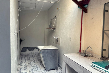 Casa à venda no Bairro do Jardim Mutinga na Rua Gustavo de Lacerda