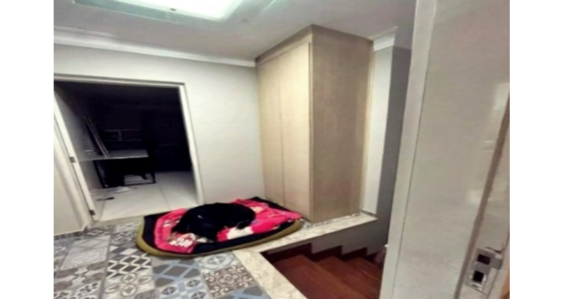 Sobrado à venda no Bairro do Jardim Mutinga na Rua Belo Jardim,