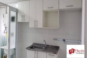  Apartamento à venda no Bairro do Jardim Belaura na Avenida dos Remédios 376,