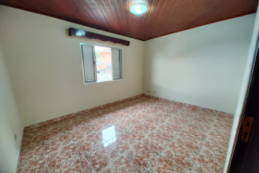 Casa Térrea à venda no Bairro da Vila Picinin na Rua Doutor Estevão Montebello