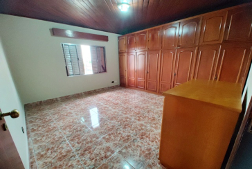 Casa Térrea à venda no Bairro da Vila Picinin na Rua Doutor Estevão Montebello