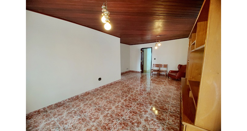 Casa Térrea à venda no Bairro da Vila Picinin na Rua Doutor Estevão Montebello