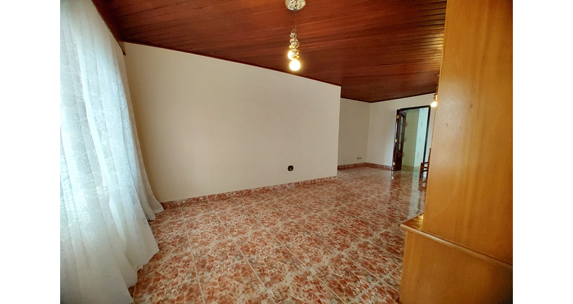 Casa Térrea à venda no Bairro da Vila Picinin na Rua Doutor Estevão Montebello