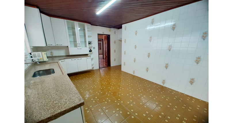 Casa Térrea à venda no Bairro da Vila Picinin na Rua Doutor Estevão Montebello