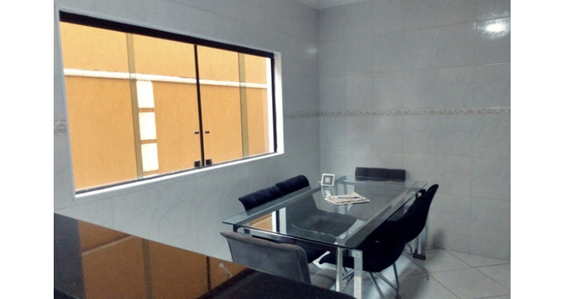  Sobrado Semi novo à venda no Bairro da Vila Mirante na Rua São João Batista da Glória, 