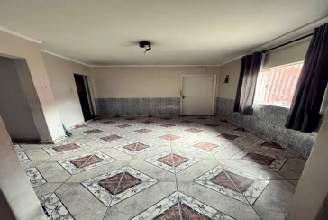 Casa Térrea á venda no Bairro do Jardim Marisa na Rua José Pereira Falcão,