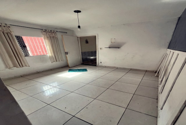 Casa Térrea á venda no Bairro do Jardim Marisa na Rua José Pereira Falcão,