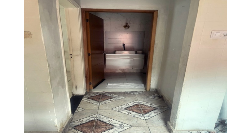 Casa Térrea á venda no Bairro do Jardim Marisa na Rua José Pereira Falcão,