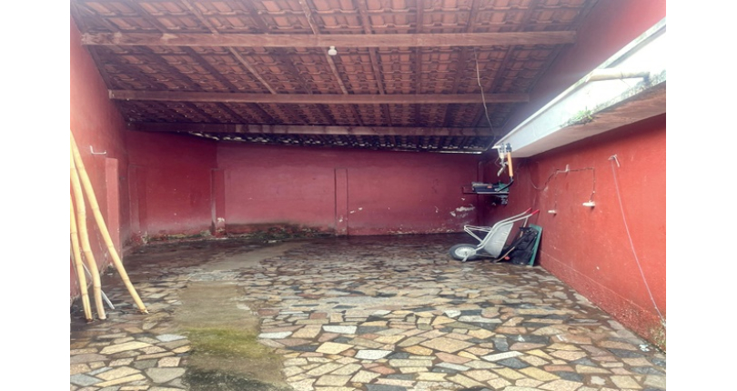 Casa Térrea á venda no Bairro do Jardim Marisa na Rua José Pereira Falcão,