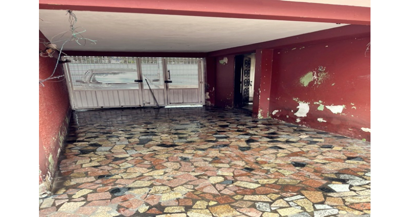 Casa Térrea á venda no Bairro do Jardim Marisa na Rua José Pereira Falcão,