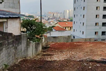 Terreno à venda no Bairro da Vila Pereira Barreto na Rua Comendador Gabriel Cotti,