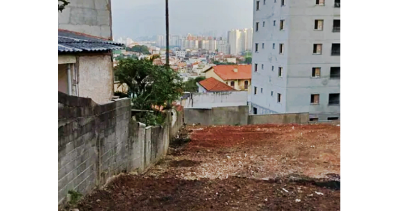 Terreno à venda no Bairro da Vila Pereira Barreto na Rua Comendador Gabriel Cotti,