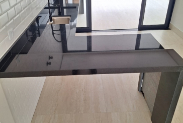 Belo Sobrado novo à venda no Bairro do Parque São Domingos na Rua Luís Filgueira Souto 124, 