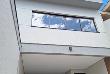 Belo Sobrado novo à venda no Bairro do Parque São Domingos na Rua Luís Filgueira Souto 120,