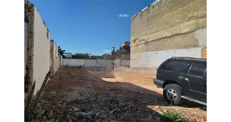 Belo Terreno à venda no Bairro da Vila Leopoldina na Rua Guaipá,