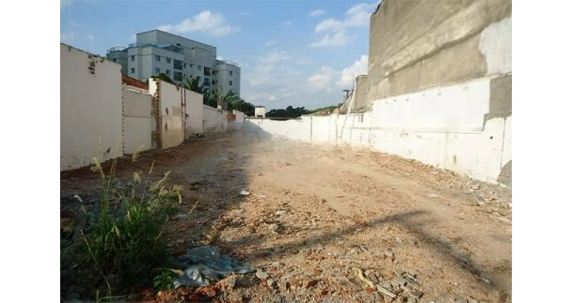 Belo Terreno à venda no Bairro da Vila Leopoldina na Rua Guaipá,