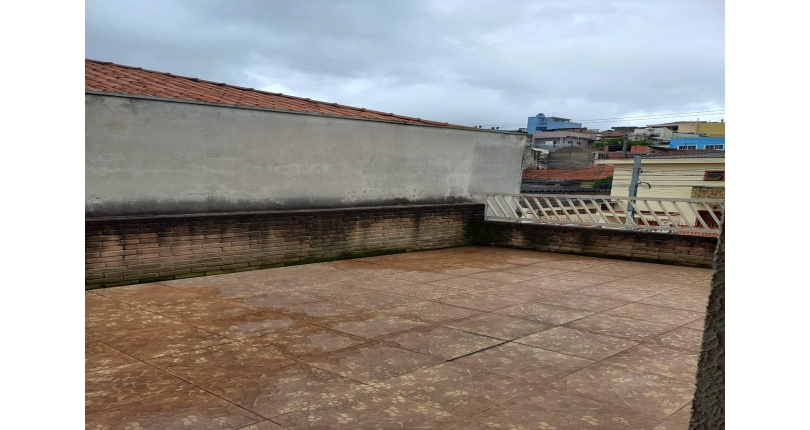 Sobrado à venda no Bairro da Nossa Senhora do Ó na Rua Amadeu de Queirós, 