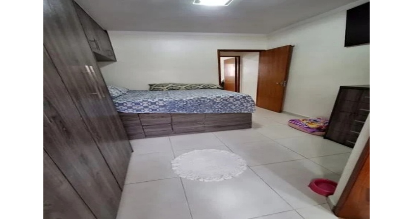  Sobrado à venda no Bairro da Vila Boaçava na Rua Jurubim 335