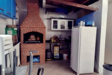 Sobrado à venda no Bairro do Jardim Regina na Rua Sebastião de Pina