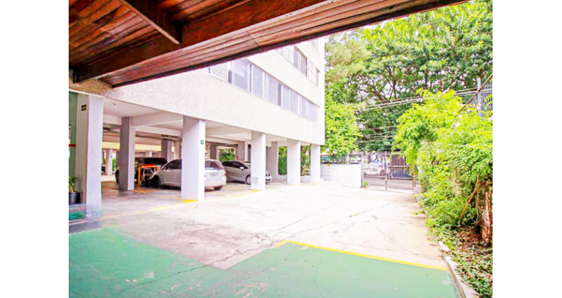 Apartamento à venda no Bairro das Perdizes na Avenida Sumaré 121,