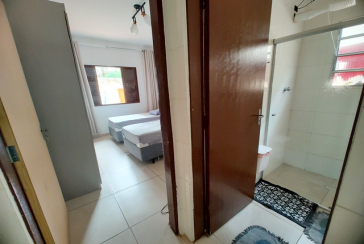 Casa Assobradada à venda no Bairro do Jardim Regina na Rua Crispim Santos