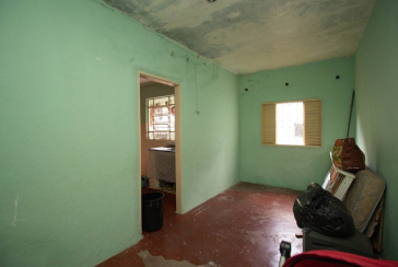 Casa à venda no Bairro da Vila Brasilândia na Avenida Elísio Teixeira Leite,