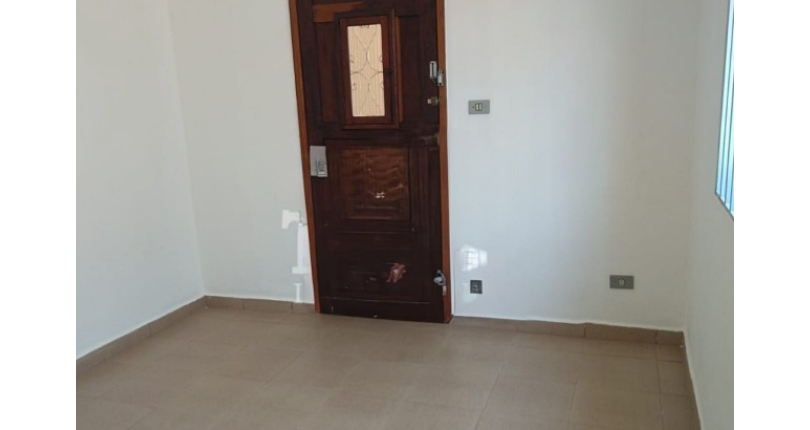 Casa para renda à venda no Bairro do Jardim Santo Elias na Rua Benedito da Fonseca Rondon,