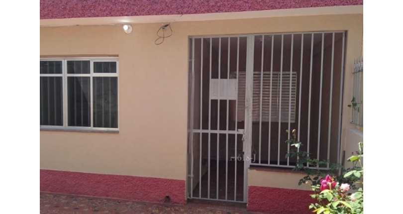 Casa para renda à venda no Bairro do Jardim Santo Elias na Rua Benedito da Fonseca Rondon,