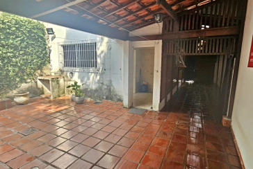 Sobrado à venda no Bairro do Conjunto Residencial Vista Verde na Rua José Carlos de ReseSobrado à venda no Bairro do Conjunto Residencial Vista Verde na Rua José Carlos de Resendende