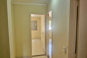 Sobrado à venda no Bairro do Conjunto Residencial Vista Verde na Rua José Carlos de Resende