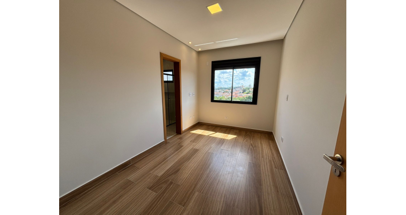 Sobrado Alto Requinte novo à venda no Bairro do Parque São Domingos na Rua Waltrudes Correa 633