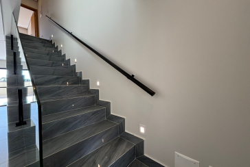 Lindo Sobrado Alto Requinte novo à venda no Bairro do Parque São Domingos na Rua Waltrudes Correa 634, 