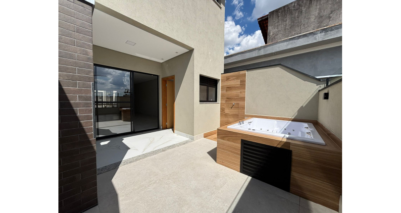 Lindo Sobrado Alto Requinte novo à venda no Bairro do Parque São Domingos na Rua Waltrudes Correa 634, 