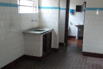 Casa à venda no Bairro da Vila Anastácio na Rua Botocudos,