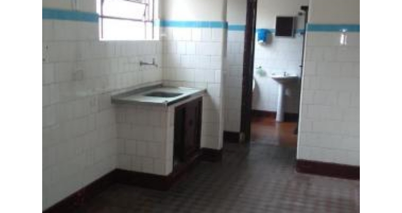 Casa à venda no Bairro da Vila Anastácio na Rua Botocudos,