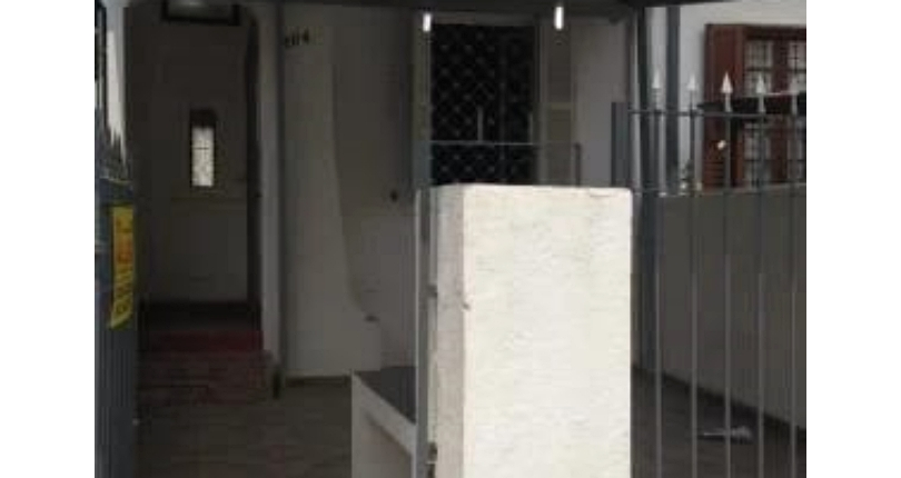 Casa à venda no Bairro da Vila Anastácio na Rua Botocudos,