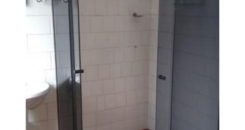 Casa à venda no Bairro da Vila Anastácio na Rua Botocudos,