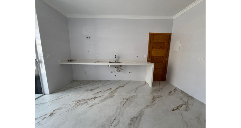 Belo Sobrado de Alto Padrão novo à venda no Bairro do Parque São Domingos na Rua Homero Sales 