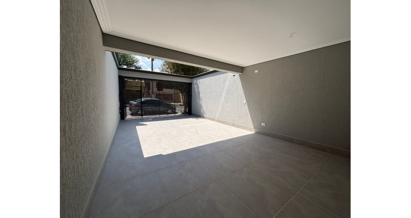 Belo Sobrado de Alto Padrão novo à venda no Bairro do Parque São Domingos na Rua Homero Sales 