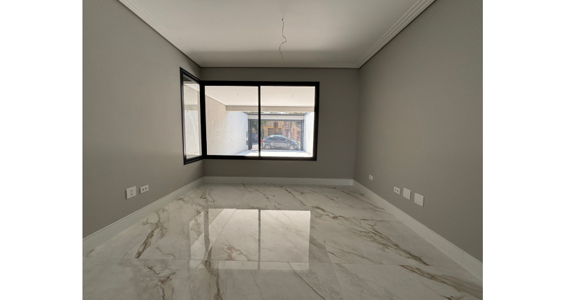 Belo Sobrado de Alto Padrão novo à venda no Bairro do Parque São Domingos na Rua Homero Sales 