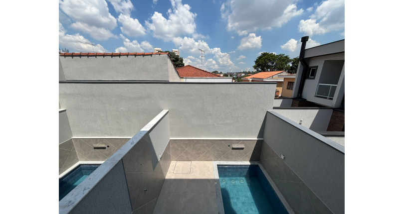 Belo Sobrado de Alto Padrão novo à venda no Bairro do Parque São Domingos na Rua Homero Sales 