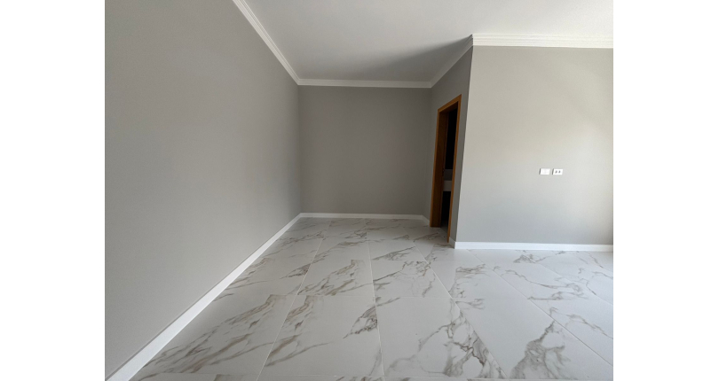 Belo Sobrado de Alto Padrão novo à venda no Bairro do Parque São Domingos na Rua Homero Sales 