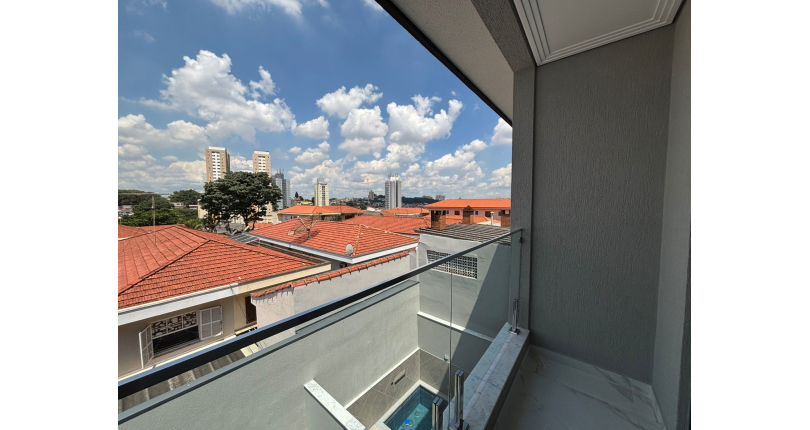 Belo Sobrado de Alto Padrão novo à venda no Bairro do Parque São Domingos na Rua Homero Sales