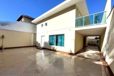 Belo Sobrado à venda no Bairro do Jardim Líbano na Rua João de Almeida e Silva,