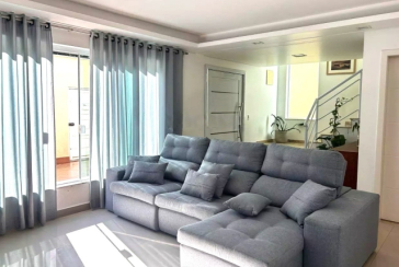 Belo Sobrado à venda no Bairro do Jardim Líbano na Rua João de Almeida e Silva,