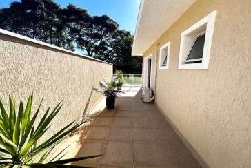 Belo Sobrado à venda no Bairro do Jardim Líbano na Rua João de Almeida e Silva,